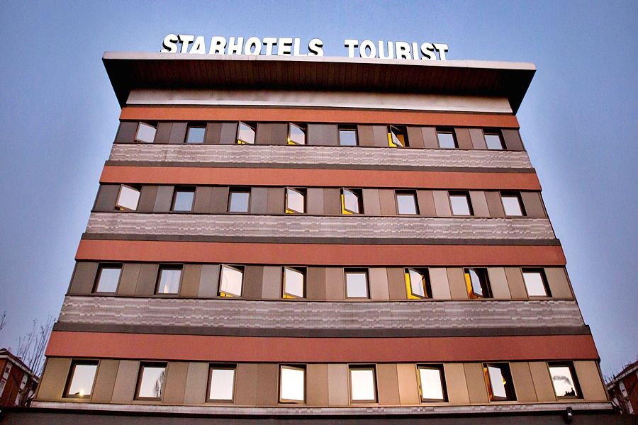 Starhotels Tourist Milão Exterior foto